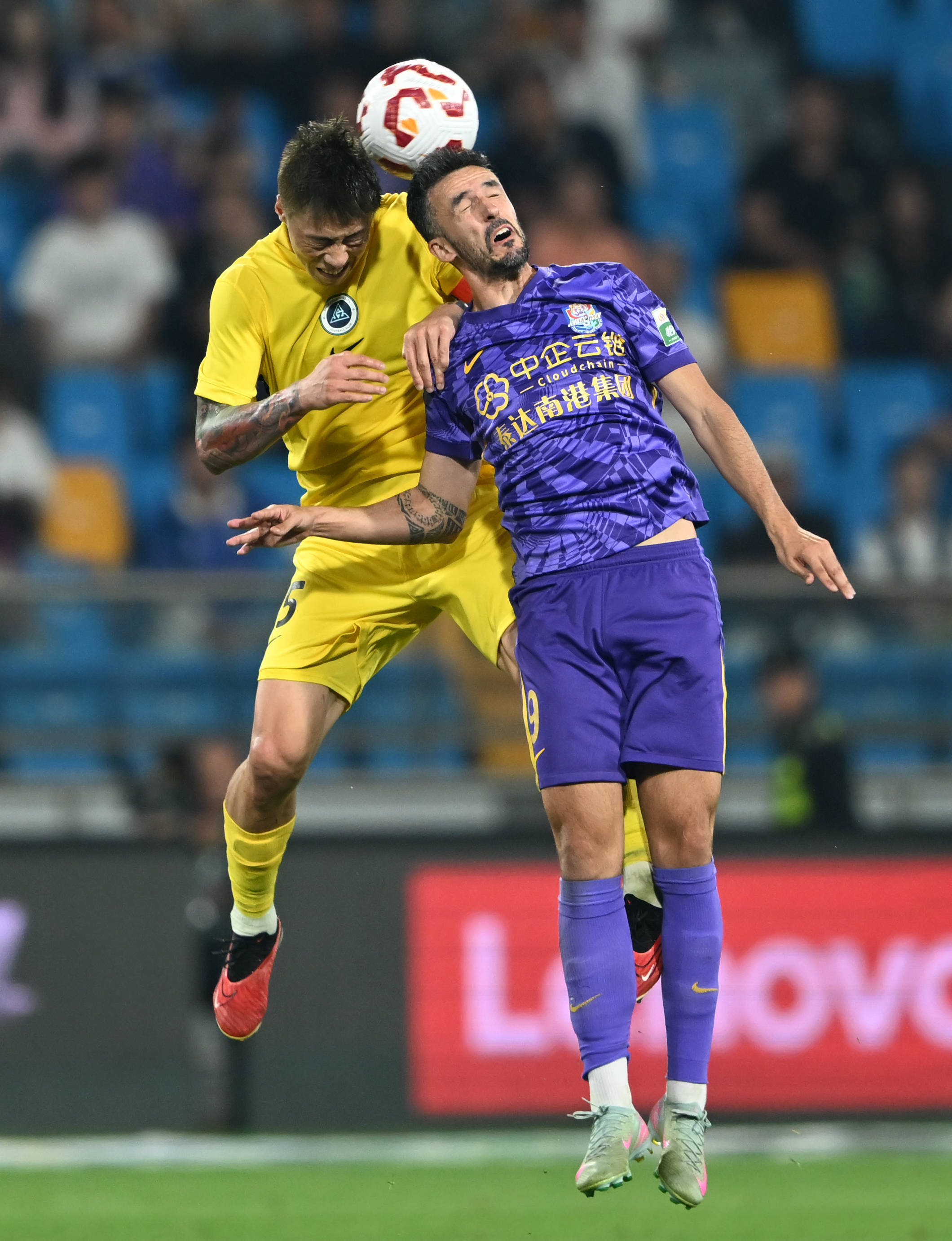 冰面略微变 冰面略微变