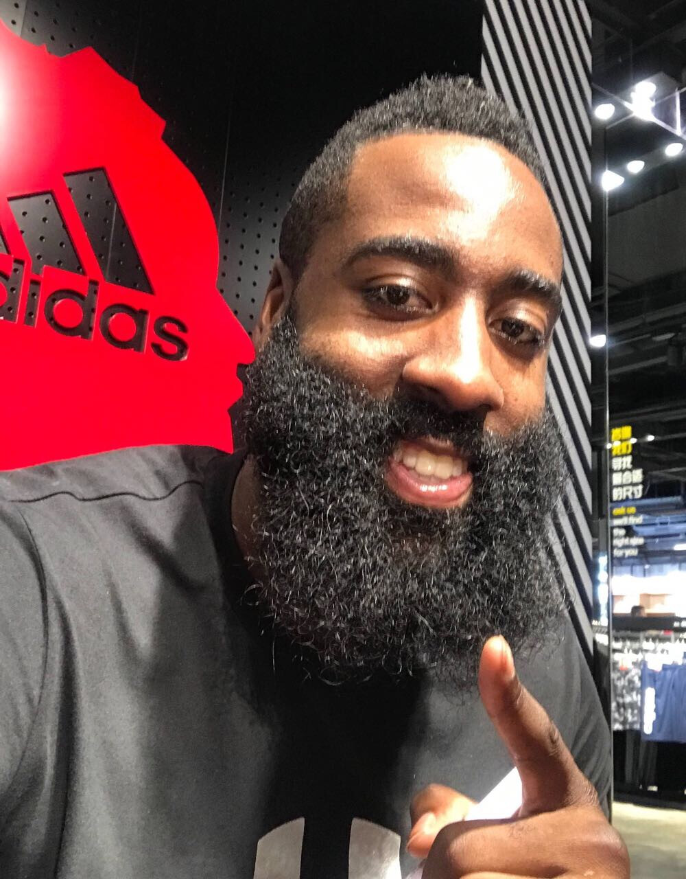 占据主动 占据主动